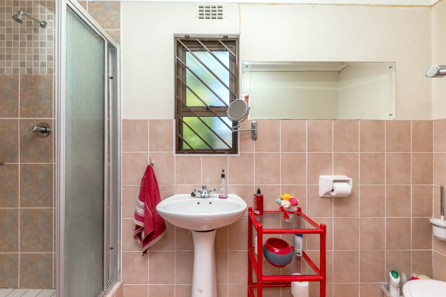 4 Bedroom Property for Sale in Athlone Western Cape